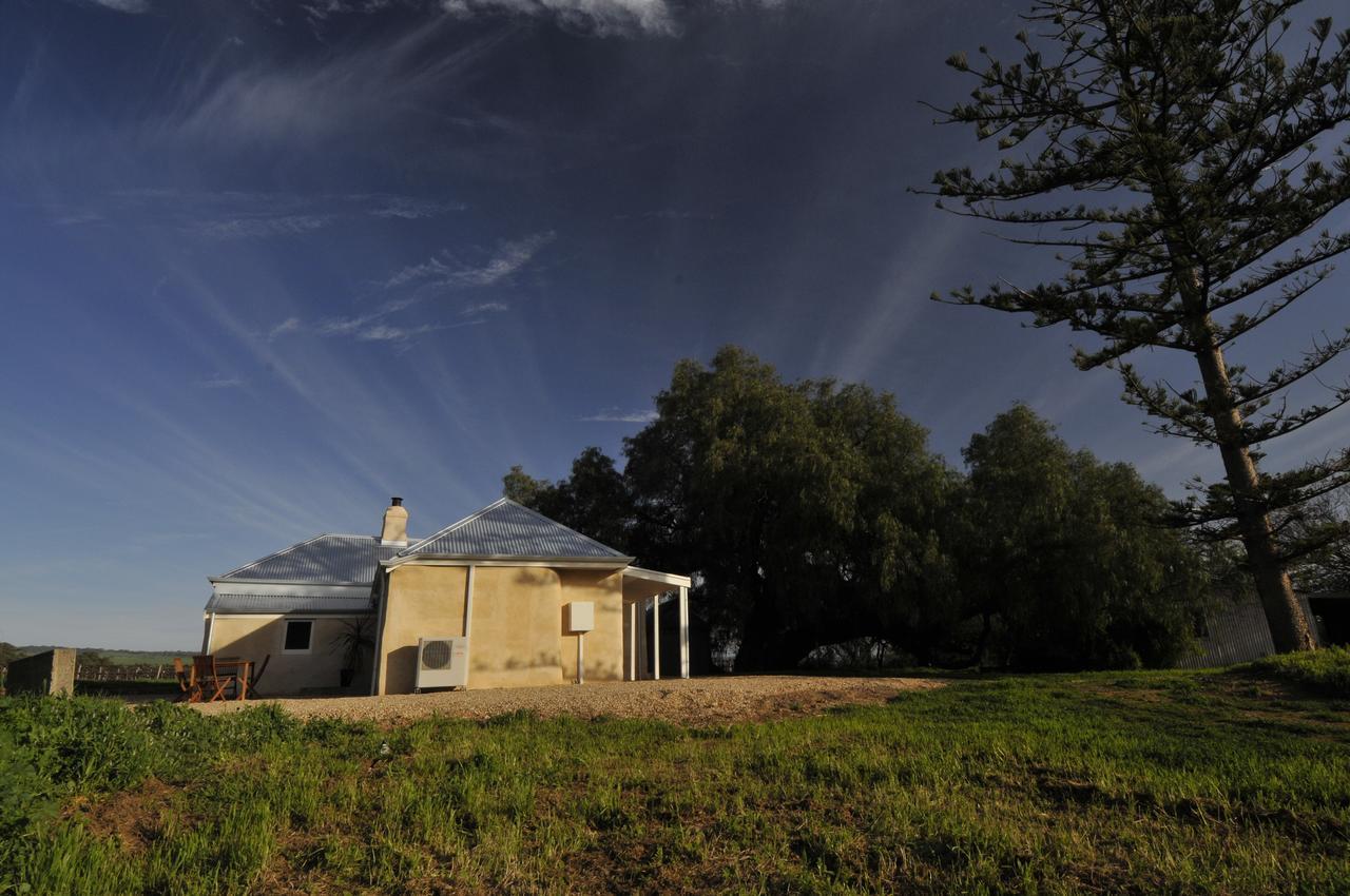 Peppermint Farm Cottage Mclaren Vale Exterior photo