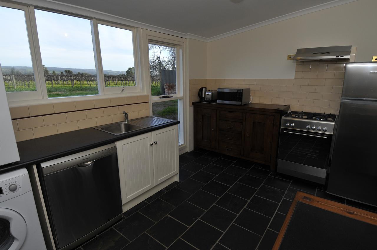 Peppermint Farm Cottage Mclaren Vale Exterior photo